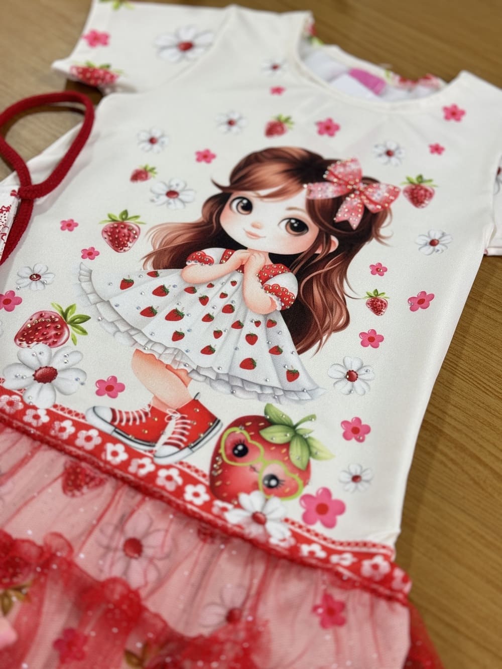 Vestido Infantil Cinti Verão Moranguinho Vermelho Com Bolsinha
