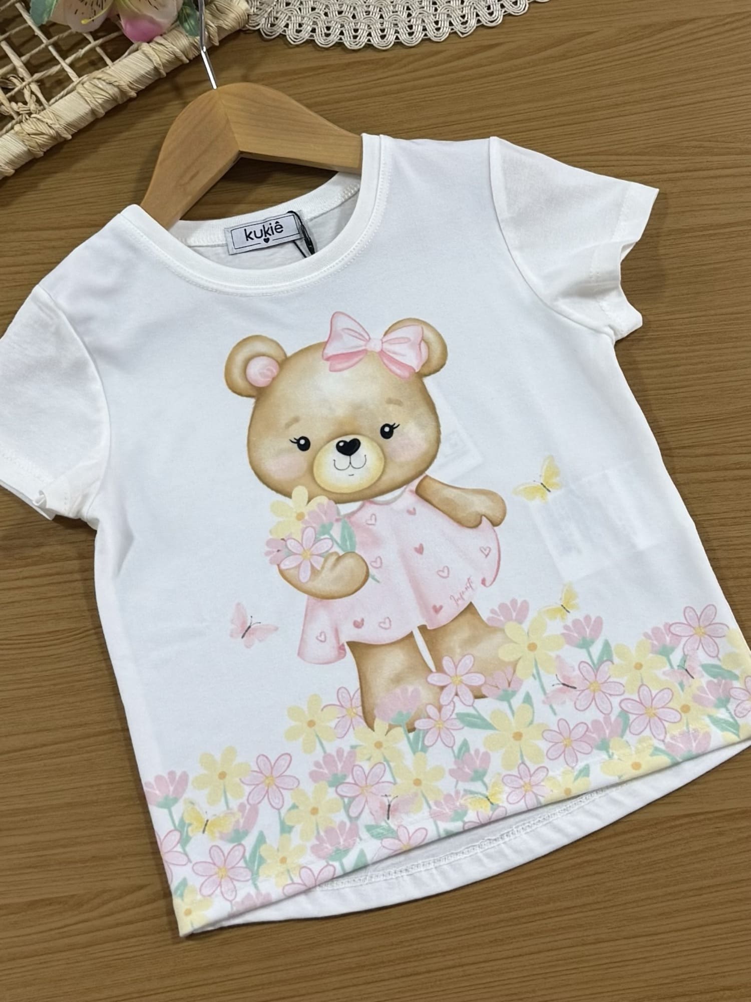 Conjunto Infantil Kukiê com Shorts Rosa Ciclista e Blusa Manga Curta Ursinha Floral
