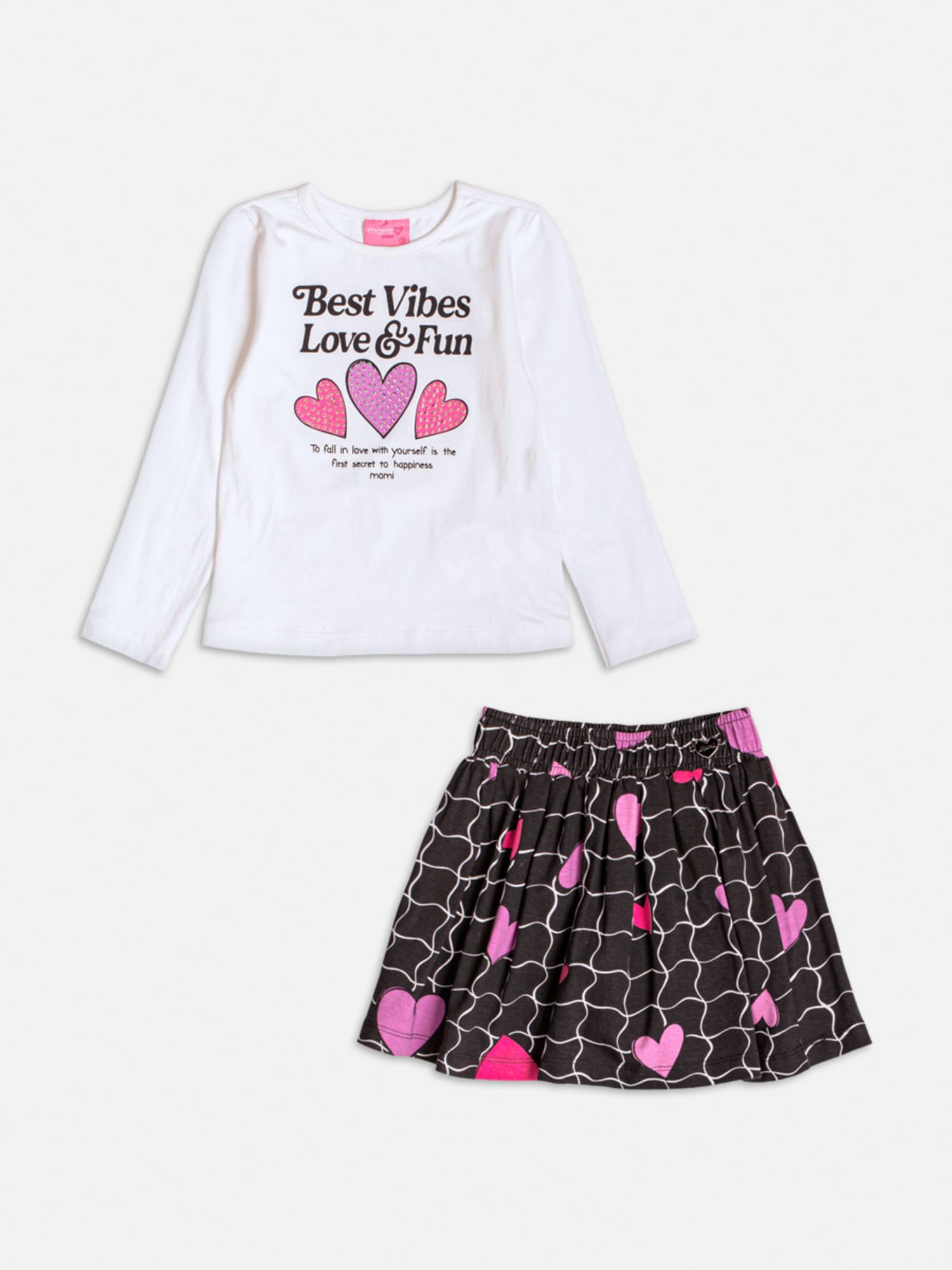 Conjunto Infantil Momi Inverno com Saia Preta e Blusa Branca Corações com Strass
