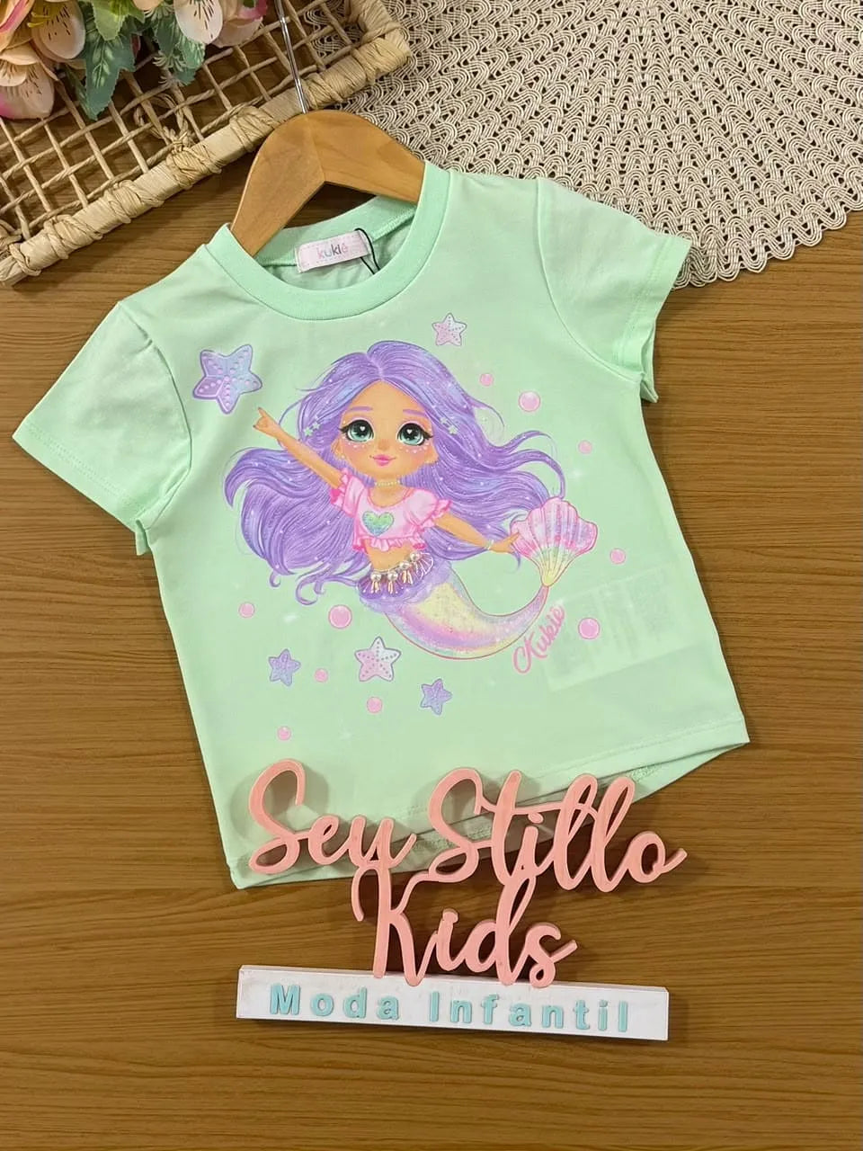 Blusa Infantil Menina Kukiê Verde Sereia Strass