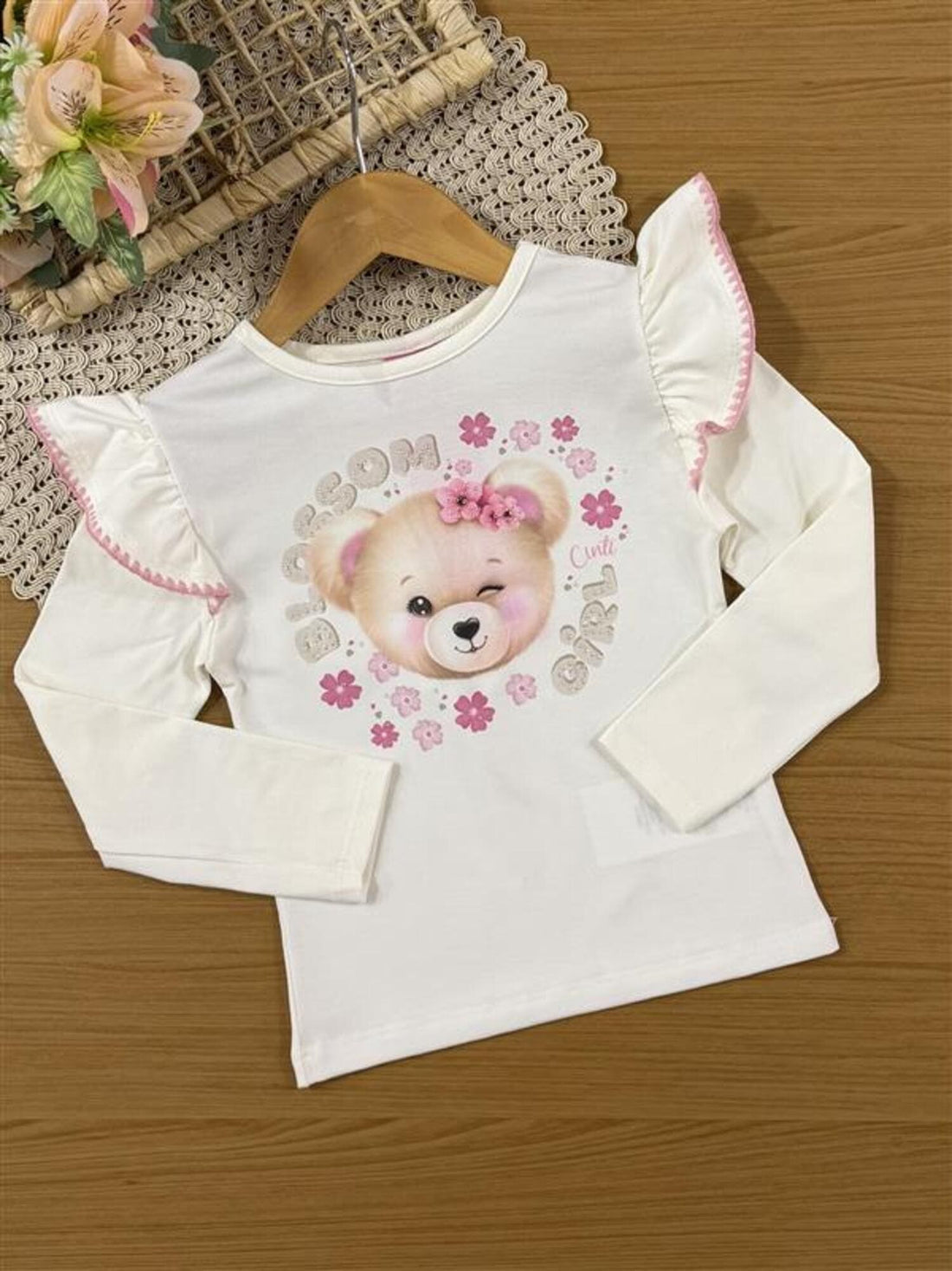 Conjunto Infantil Cinti Inverno com Shorts Saia Bege e Blusa Manga Longa Ursinha Flor