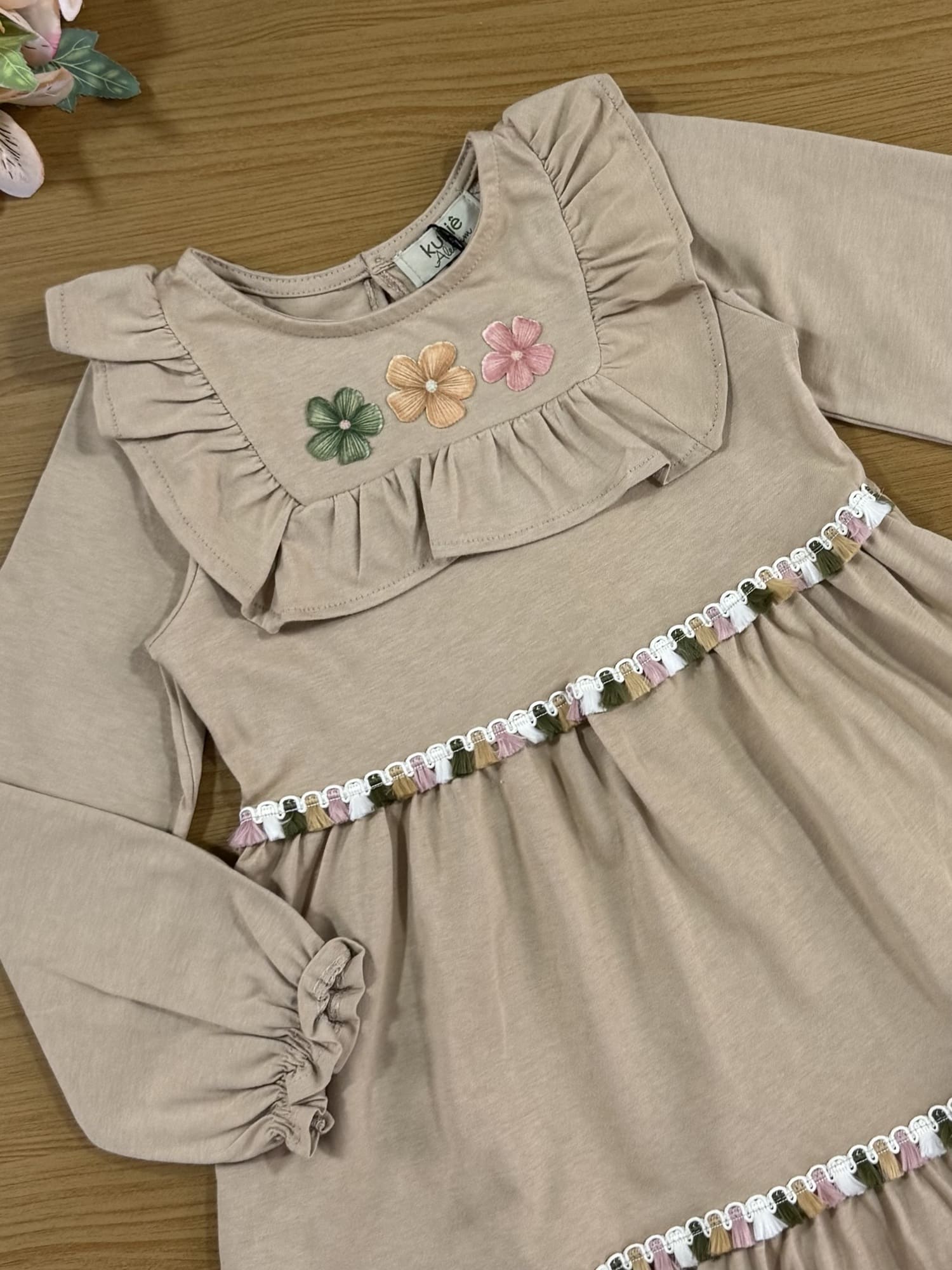 Vestido Infantil Kukiê Inverno Marrom Flores