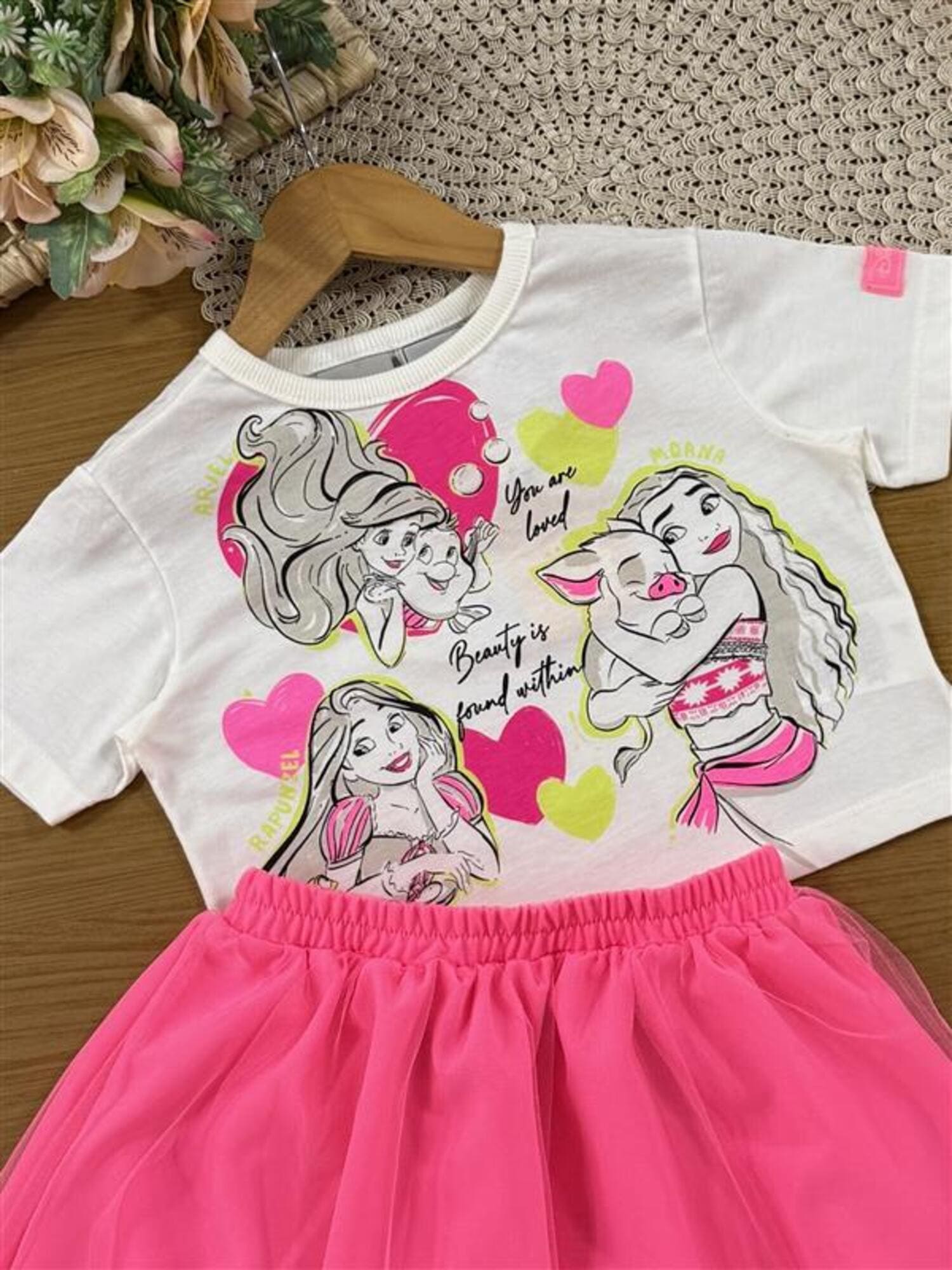 Conjunto Infantil Bimbi Verão com Saia em Tule Rosa e Blusa Branca Princesas Disney