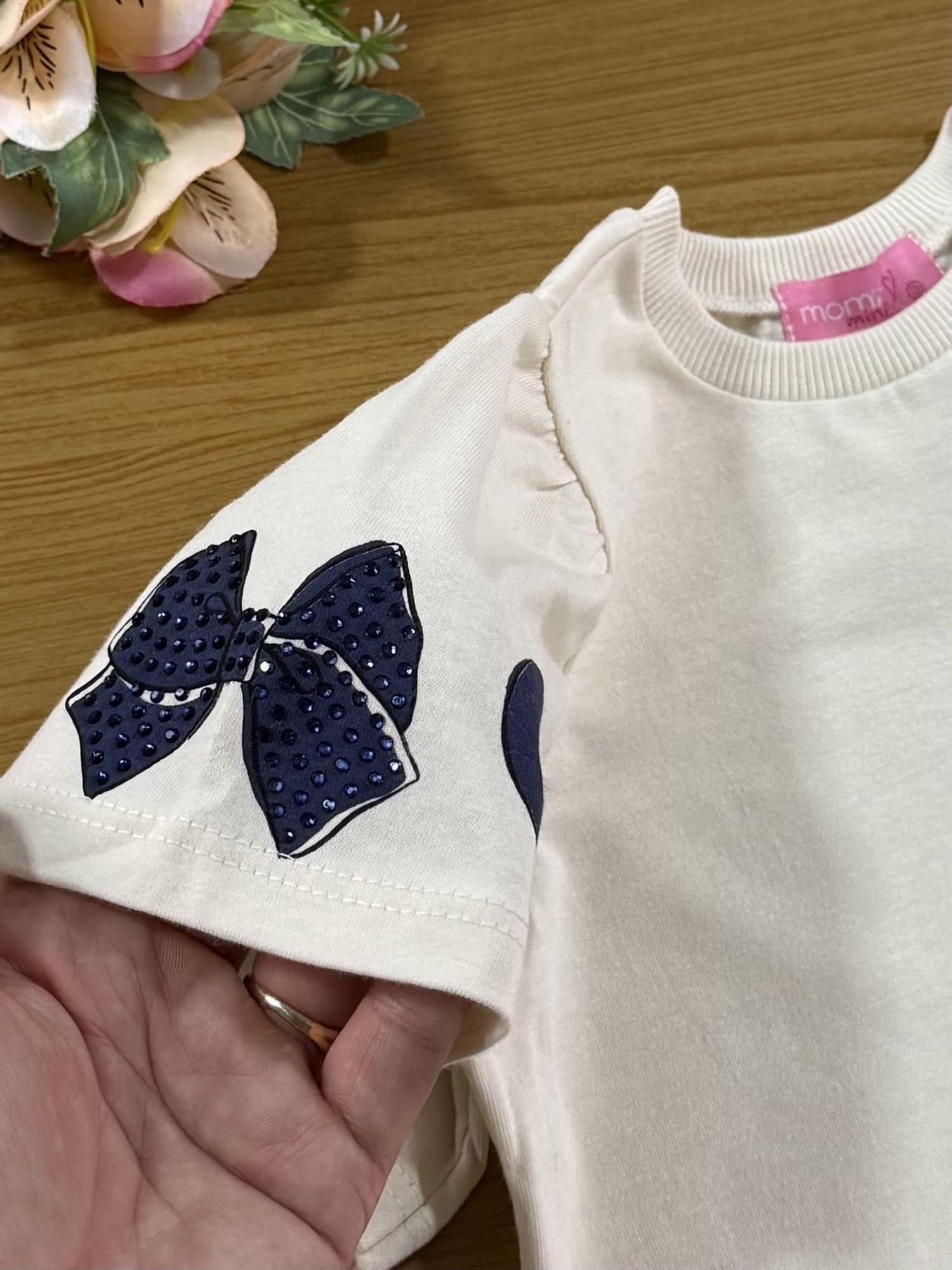 Blusa Infantil Momi Inverno Manga Curta Bege Corações Azul
