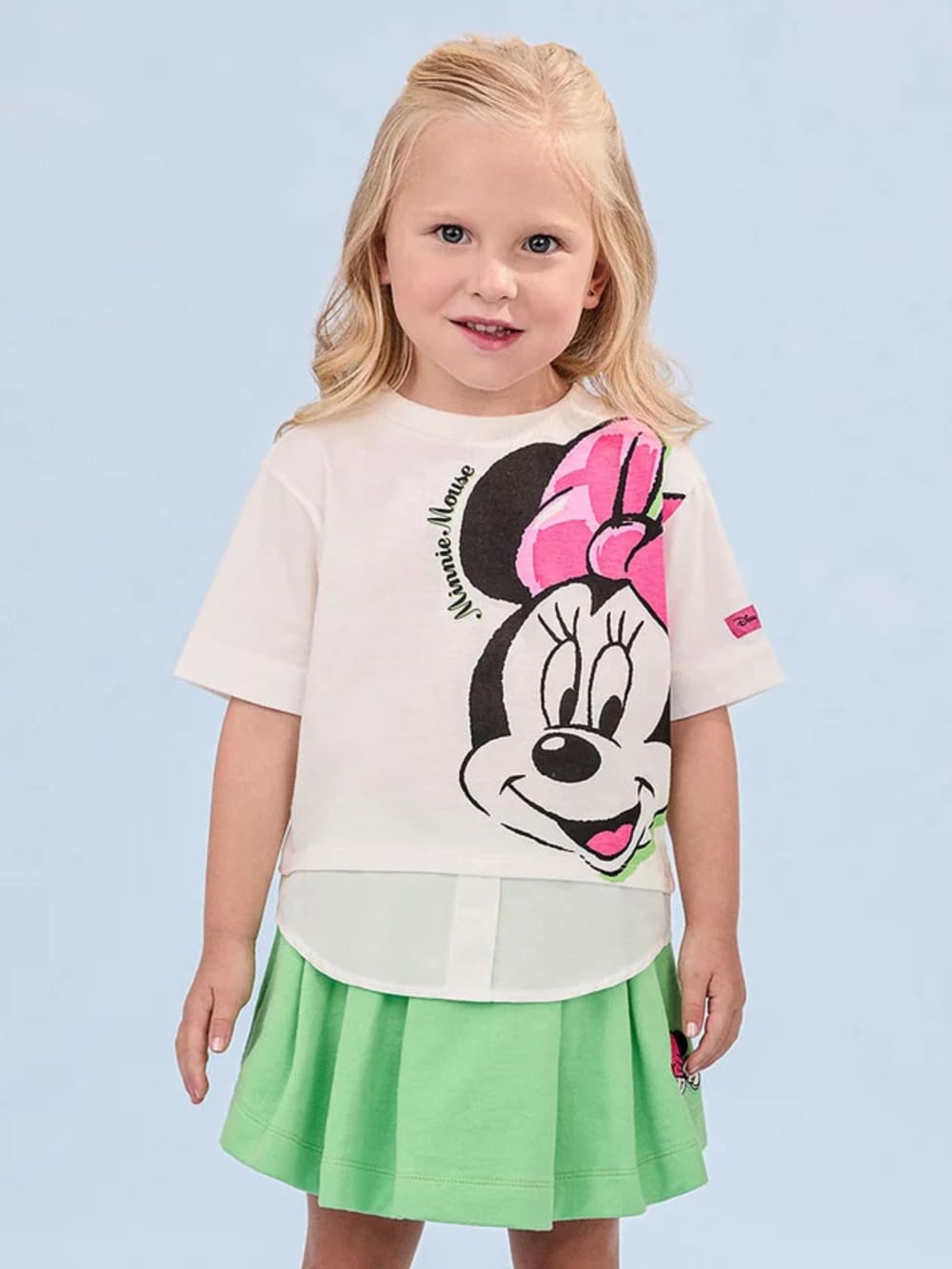 Conjunto Infantil Animê Verão Shorts Saia Verde e Blusa Minnie Disney