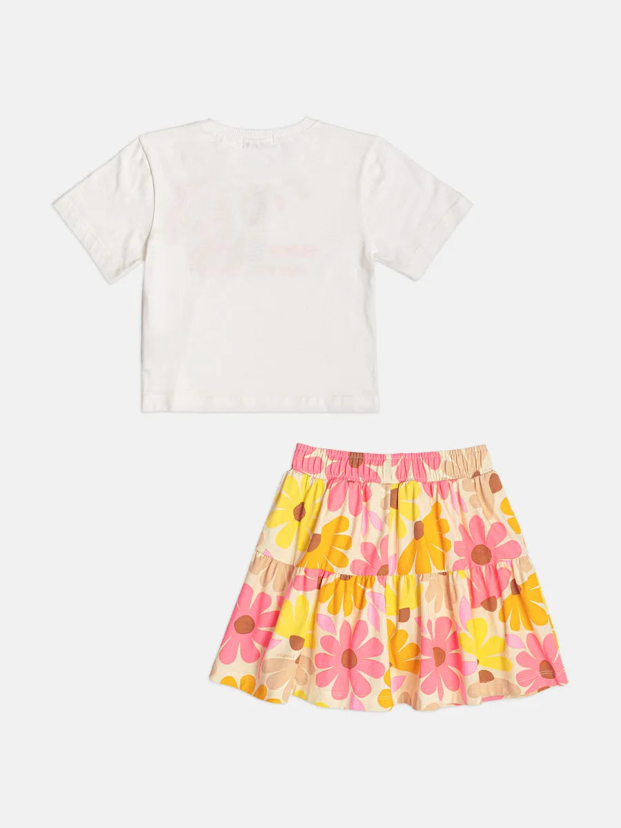 Conjunto Infantil Menina Momi com Saia Floral e Blusa Branca Acessórios Strass