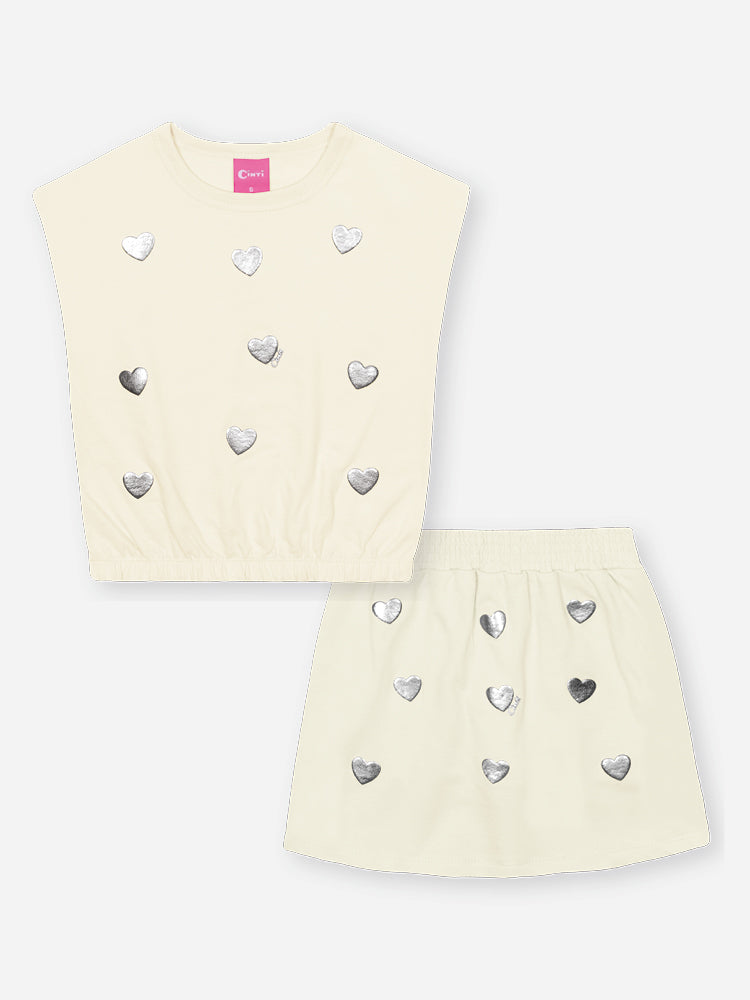 Conjunto Infantil Cinti Verão com Shorts Saia e Blusa Branca sem Manga Corações