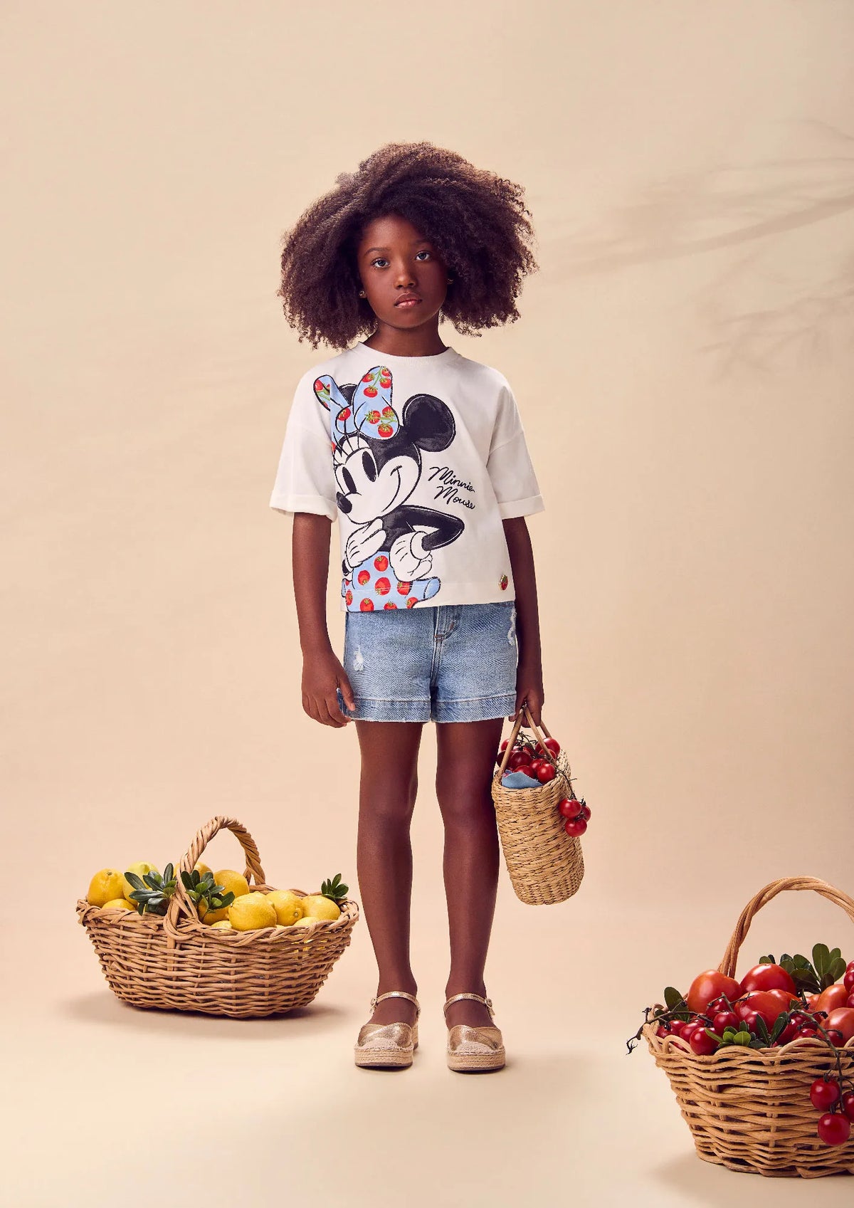 Blusa Infantil Menina Animê Branca Minnie Tomatinho Disney