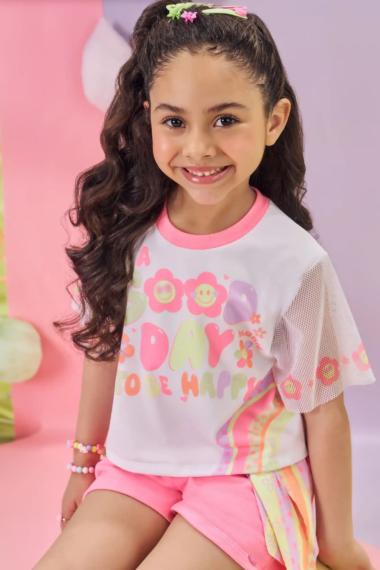Conjunto Infantil Kukiê Verão com Shorts Rosa e Blusa Branca Good Day