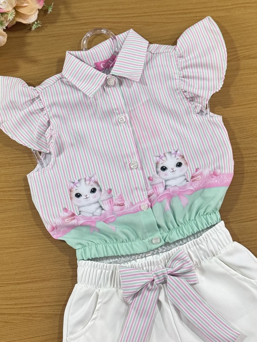 Conjunto Infantil Cinti Verão Shorts e Camisete Gatinha