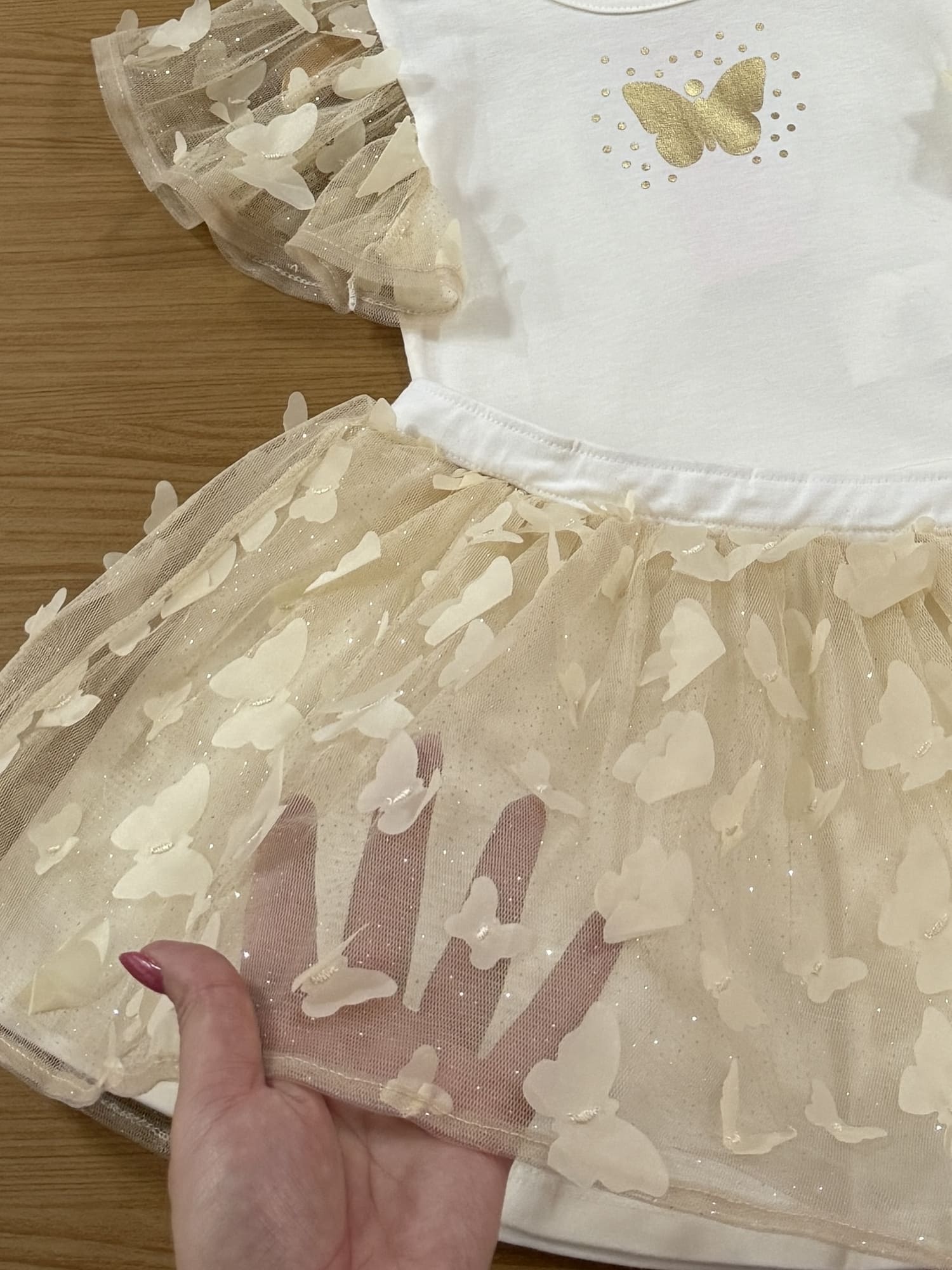 Conjunto Infantil Cinti Verão com Saia em Tule e Blusa Branca Borboleta Dourada