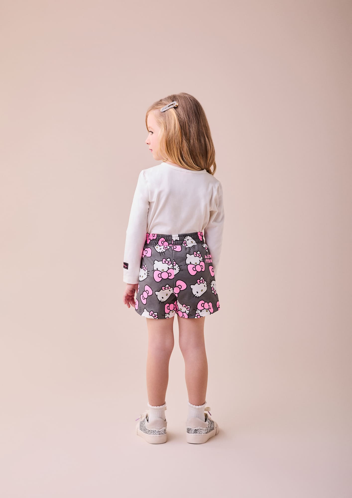 Conjunto Infantil Momi Short Saia Cinza e Blusa Manga Longa Hello Kitty