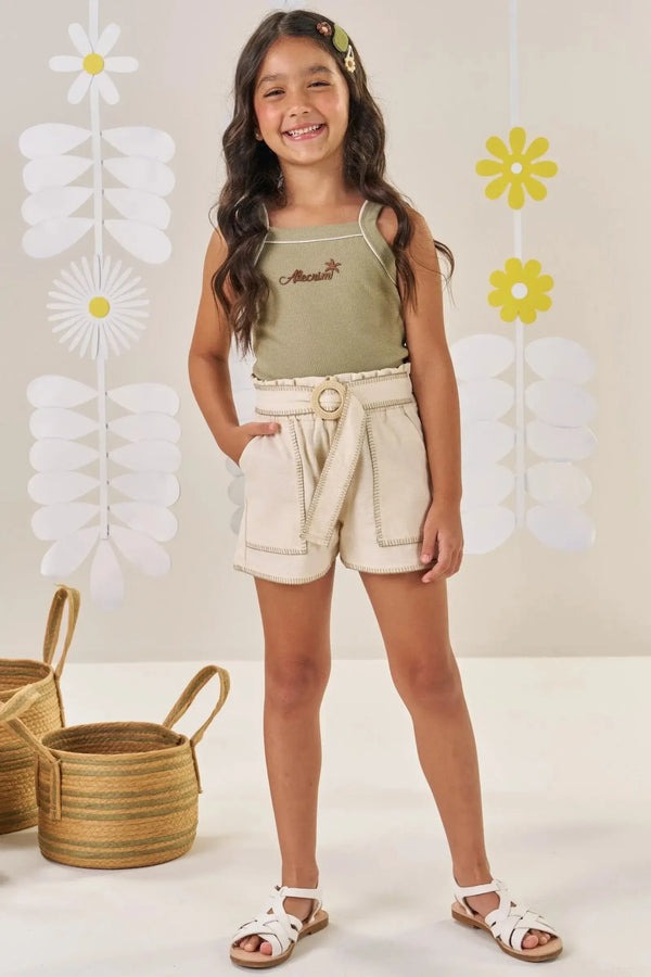 Conjunto Infantil Kukiê Verão com Shorts Off White e Regata Verde Alecrim