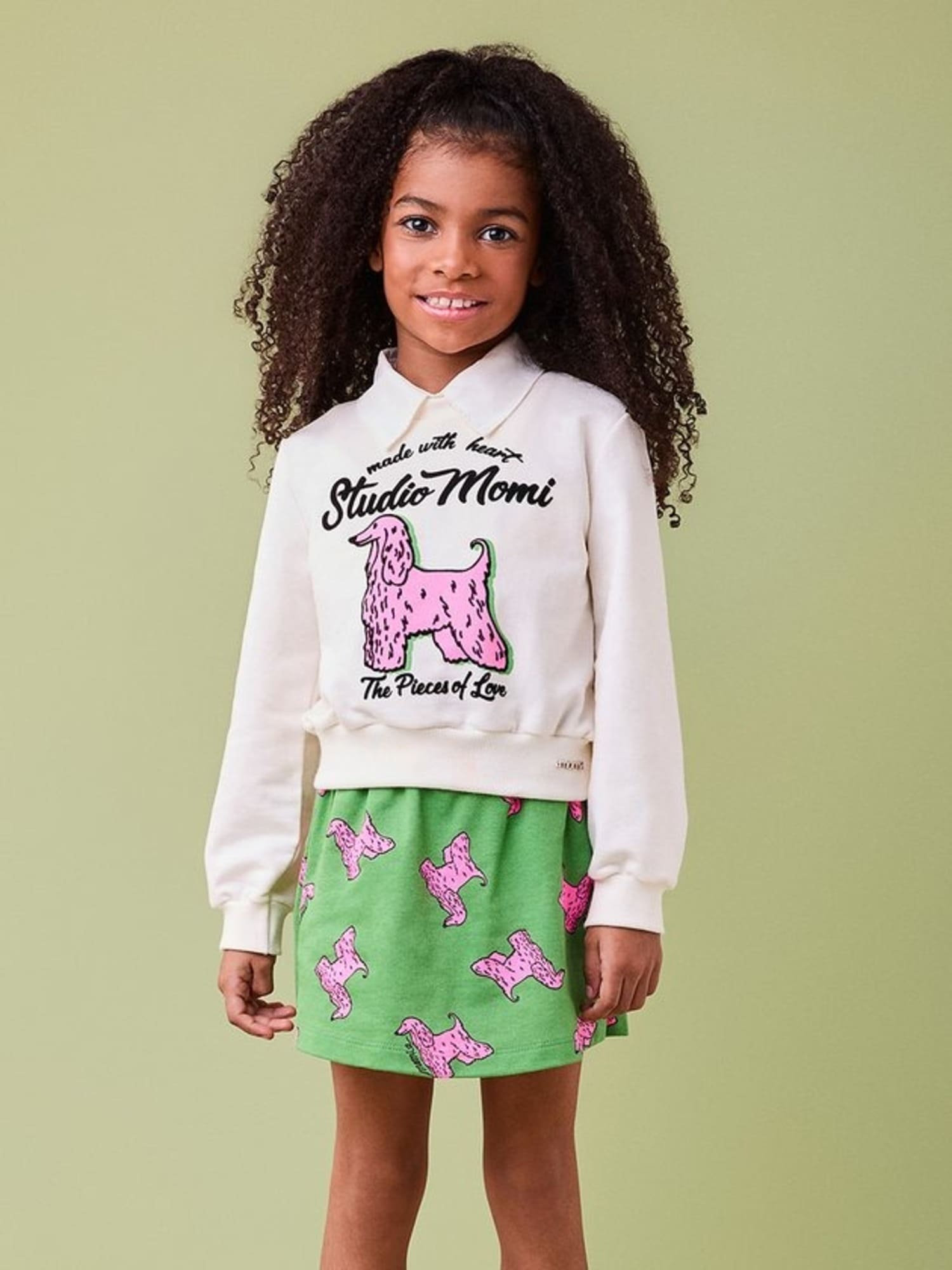 Conjunto Infantil Momi Inverno com Shorts Saia Verde e Moletom sem Flanela Branco Cachorrinha
