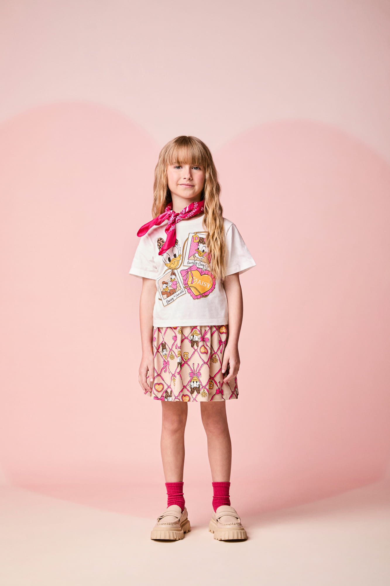 Conjunto Infantil Momi Inverno com Saia Bege e Blusa Branca Daisy Fotos Disney