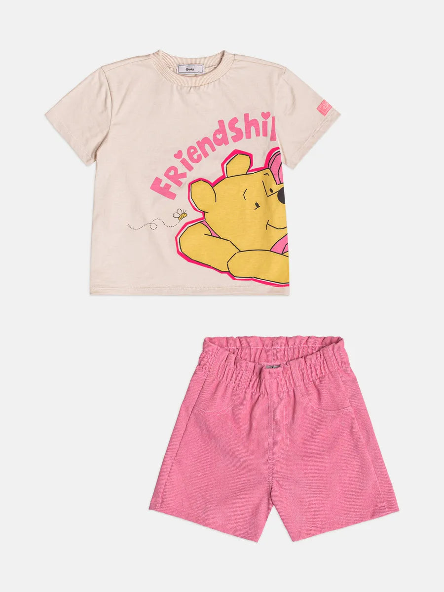 Conjunto Infantil Bimbi Inverno com Shorts Rosa e Blusa Bege Manga Curta Ursinho Pooh Friends