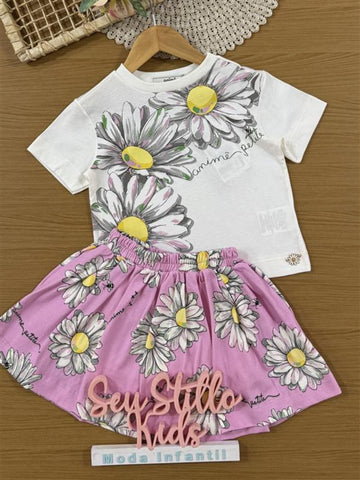 Conjunto Infantil Animê Verão com Saia Rosa e Blusa Branca Floral