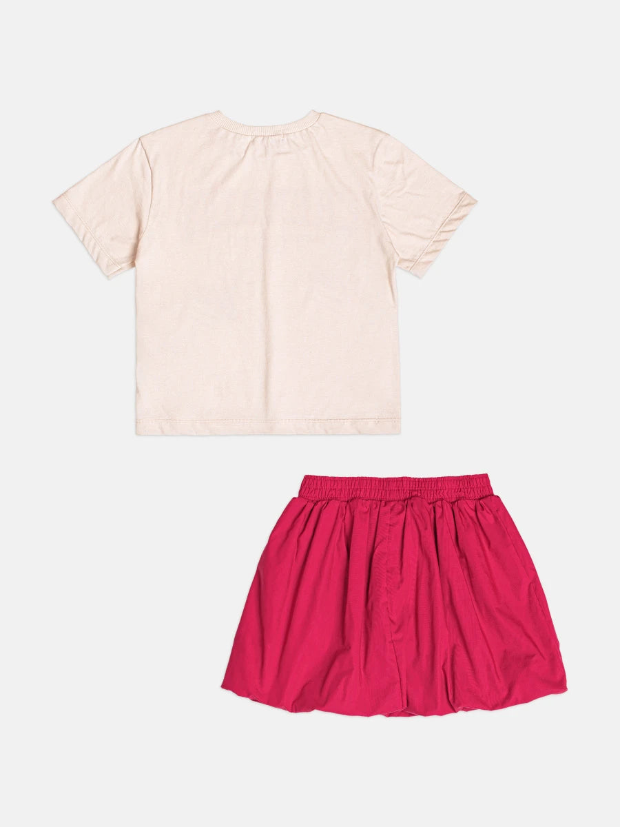 Conjunto Infantil Momi Inverno com Saia  Balonê Vermelha e Blusa Manga Curta Cherries