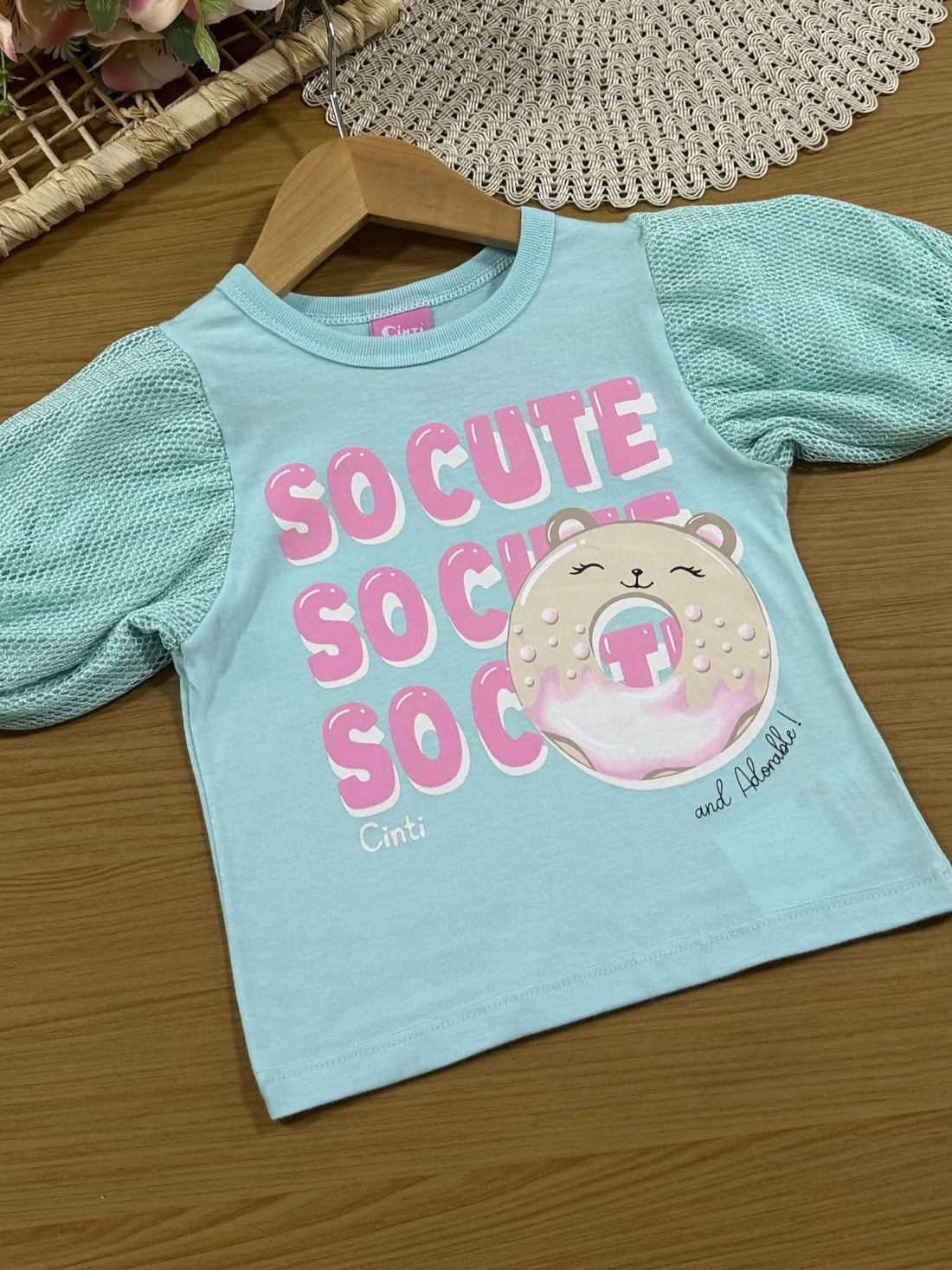 Conjunto Infantil Cinti Verão com Shorts e Blusa Azul com Manga em Tela Cute