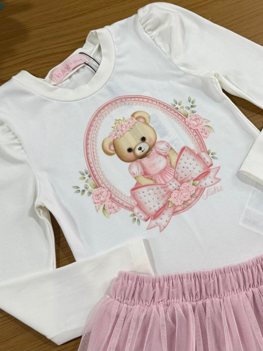 Conjunto Infantil Kukiê Inverno Saia em Tule Rosa e Blusa Branca Ursinha Princesa
