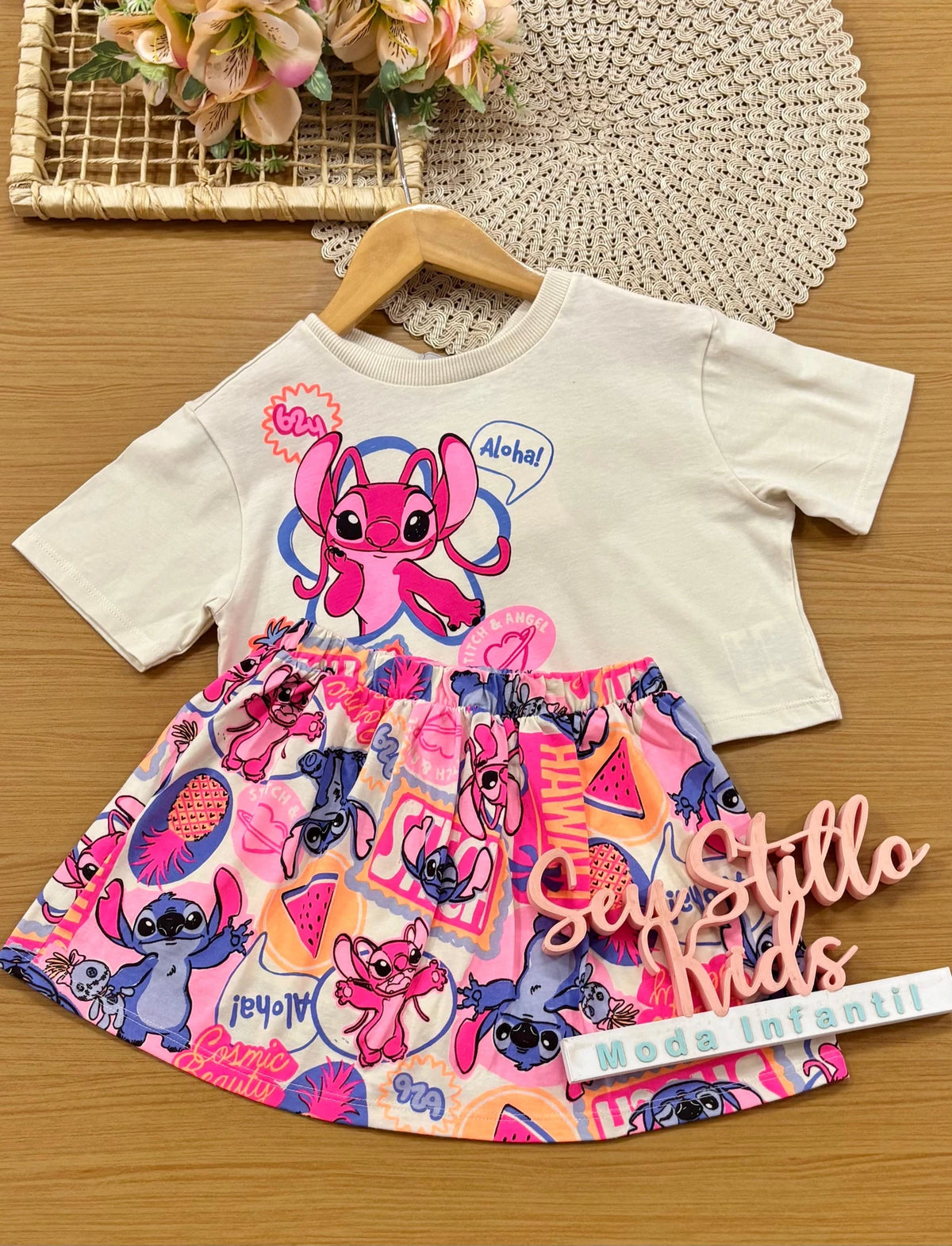 Conjunto Infantil Menina Bimbi com Saia e Blusa Bege Angel Aloha Disney