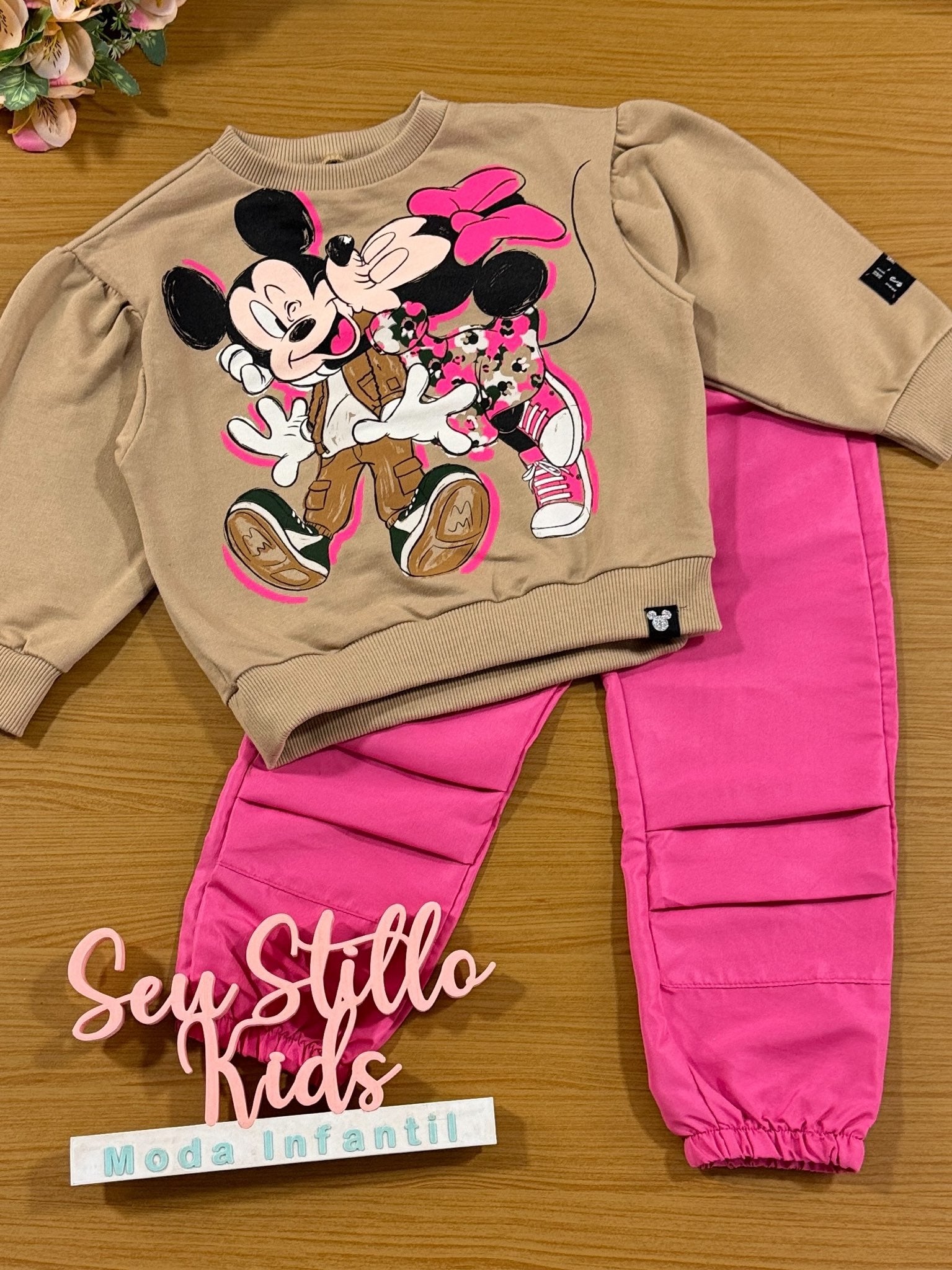 Conjunto Infantil Animê Inverno Calça Rosa e Casaco Minnie e Mickey Disney