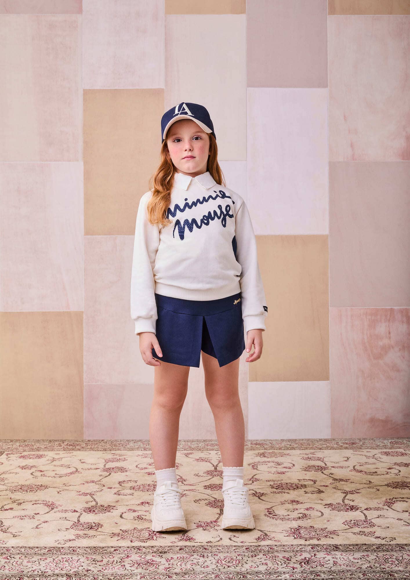 Casaco Infantil Animê Inverno Off White Minnie Mouse com Strass Disney