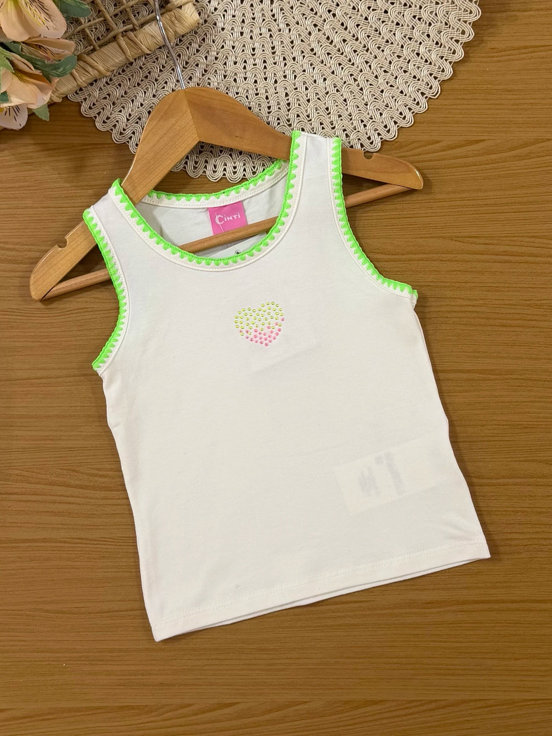 Conjunto Infantil Cinti Verão com Saia Verde em Tule e Regata Coração