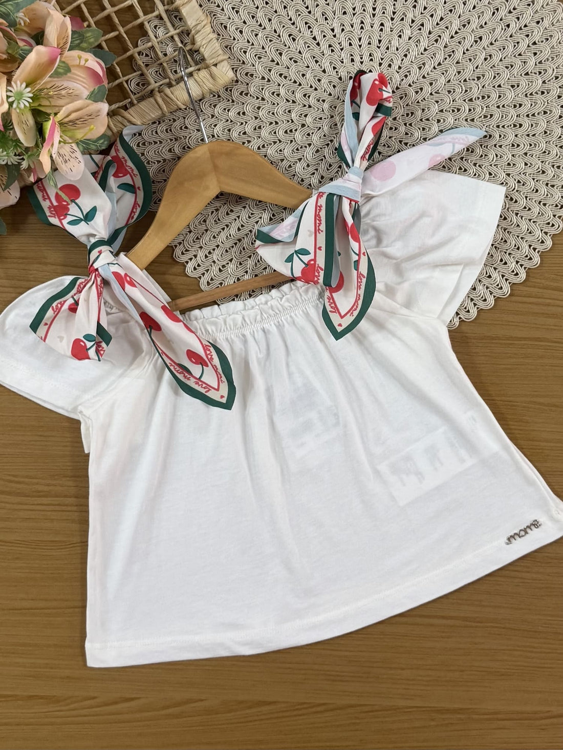 Conjunto Infantil Momi Verão com Shorts-Saia Vermelho e Blusa com Lacinho