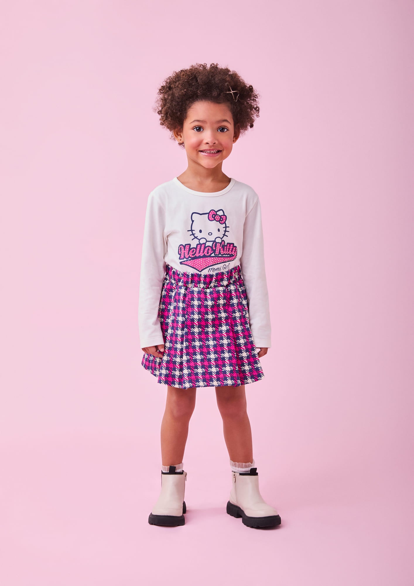 Conjunto Infantil Momi Short Saia e Blusa Manga Longa Hello Kitty com Strass