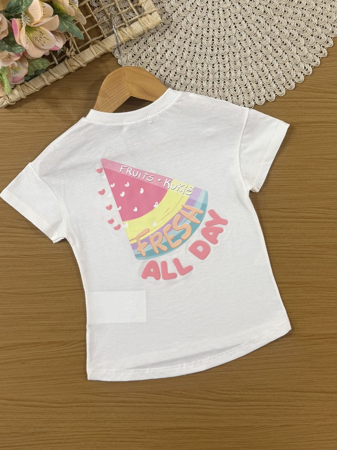 Conjunto Infantil Kukiê Verão com Shorts Ciclista Rosa e Blusa Branca Fresh