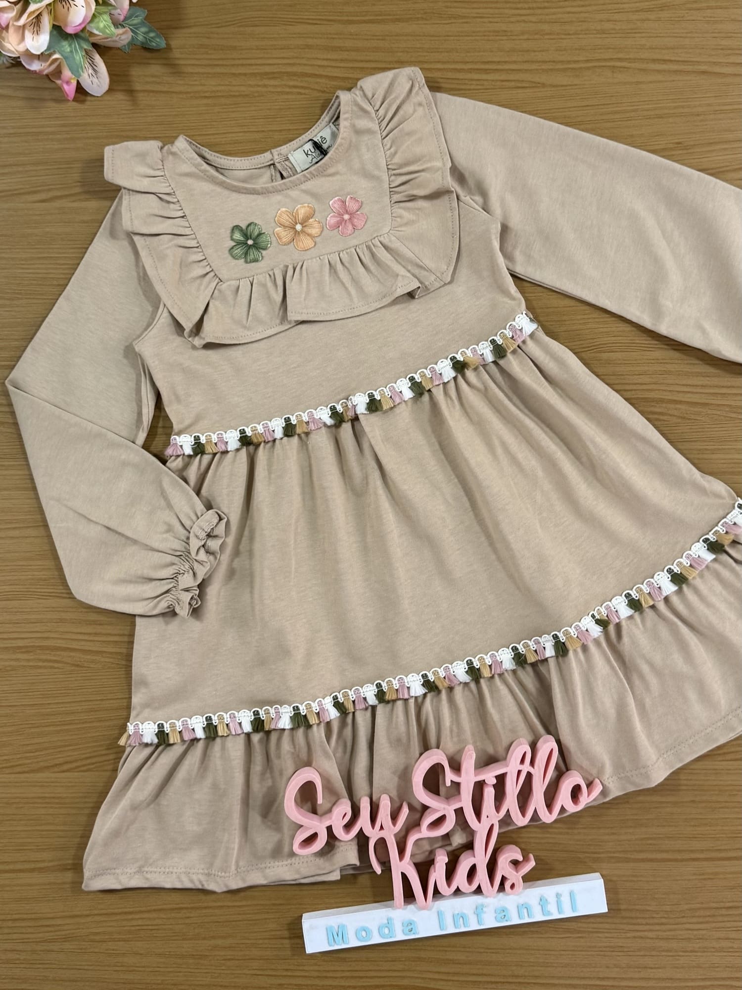 Vestido Infantil Kukiê Inverno Marrom Flores