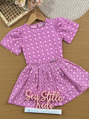 Conjunto Infantil Animê com Saia e Blusa Rosa Corações