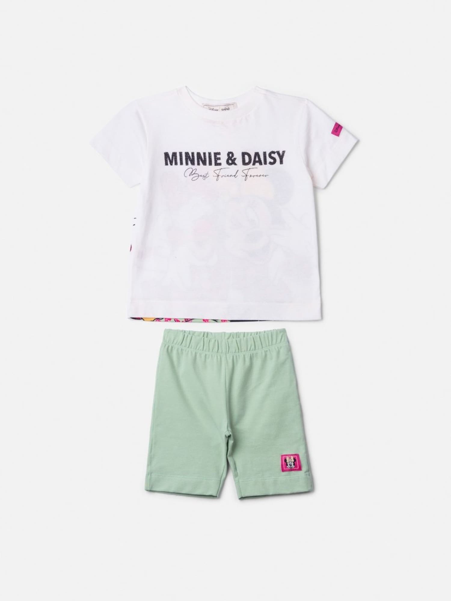 Conjunto Infantil Animê com Shorts Ciclista Verde e Blusa Branca Minnie e Daisy