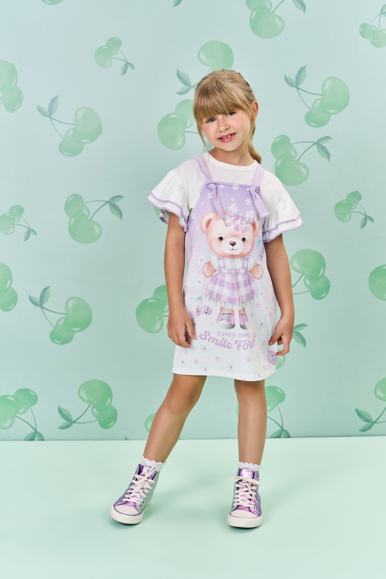 Salopete Infantil Cinti Verão Lilás com Blusa Branca Ursinha Floral