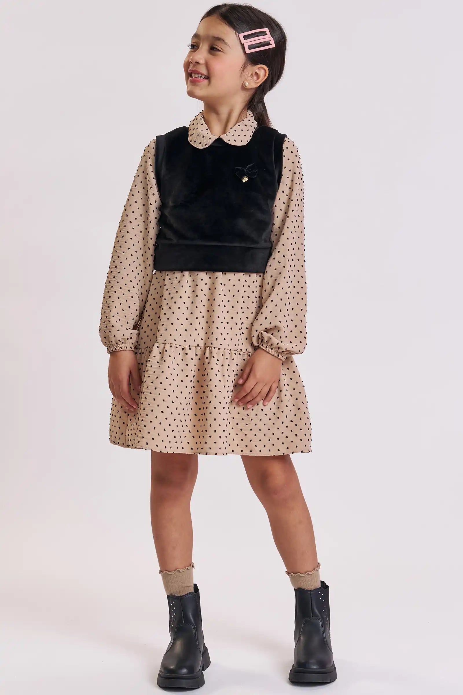 Vestido Infantil Kukiê Inverno Bege com Colete Preto