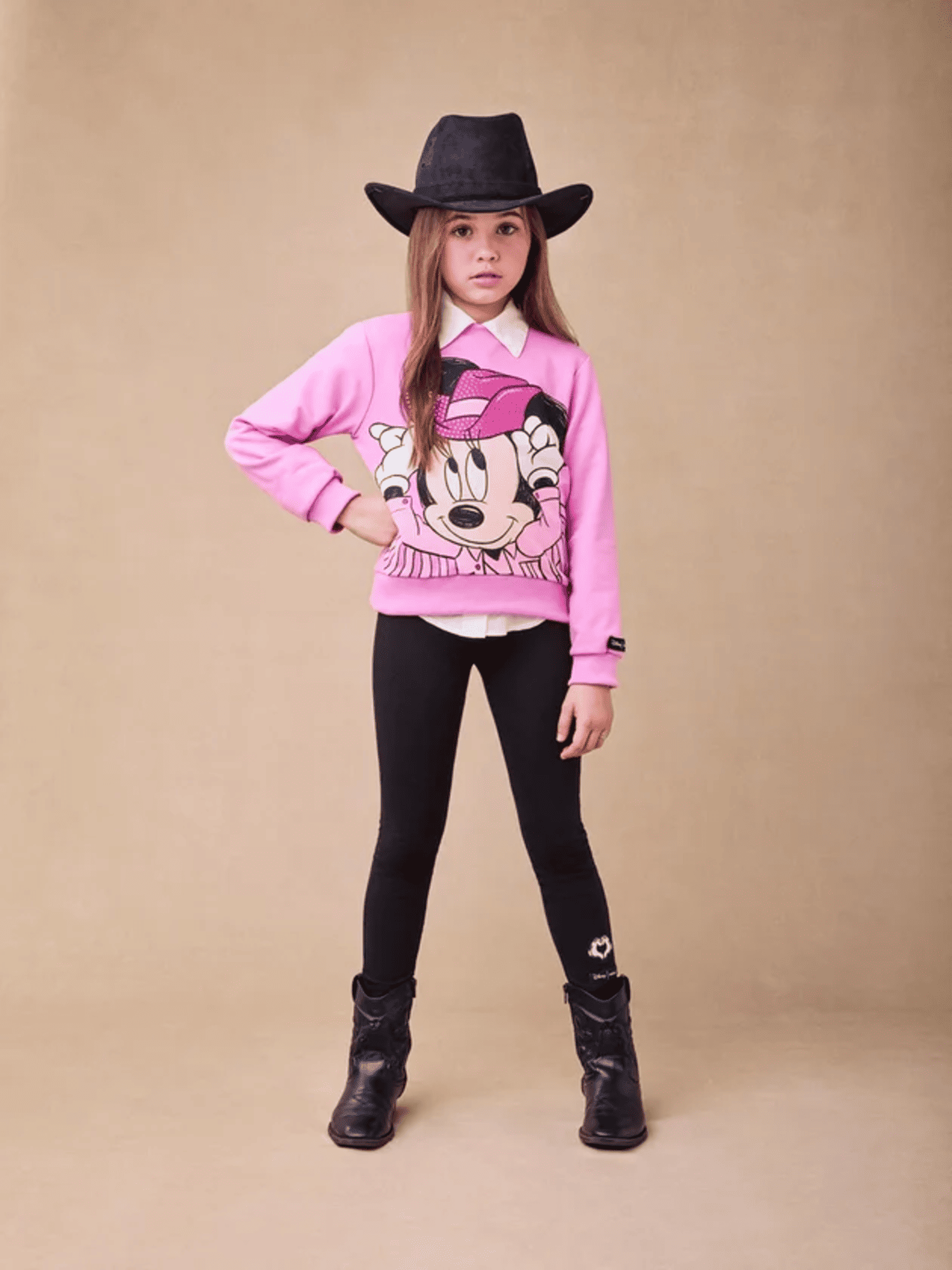 Conjunto Infantil Animê Inverno com Calça Preta e Casaco Lilás Minnie Country Disney