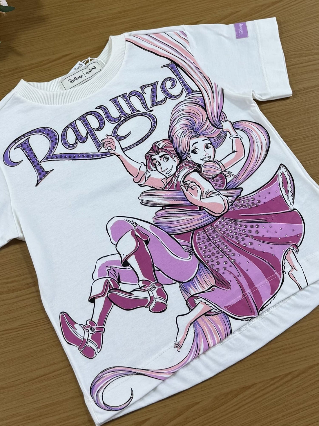 Conjunto infantil Animê com Shorts Rosa e Blusa Manga Curta Rapunzel Disney