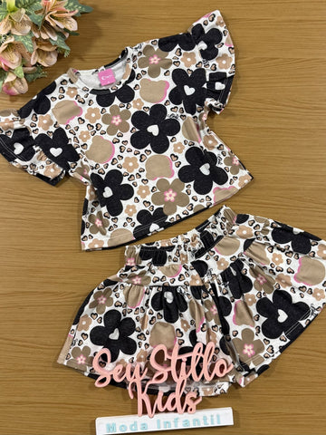 Conjunto Infantil Cinti Inverno Shorts e Blusa Off White Floral