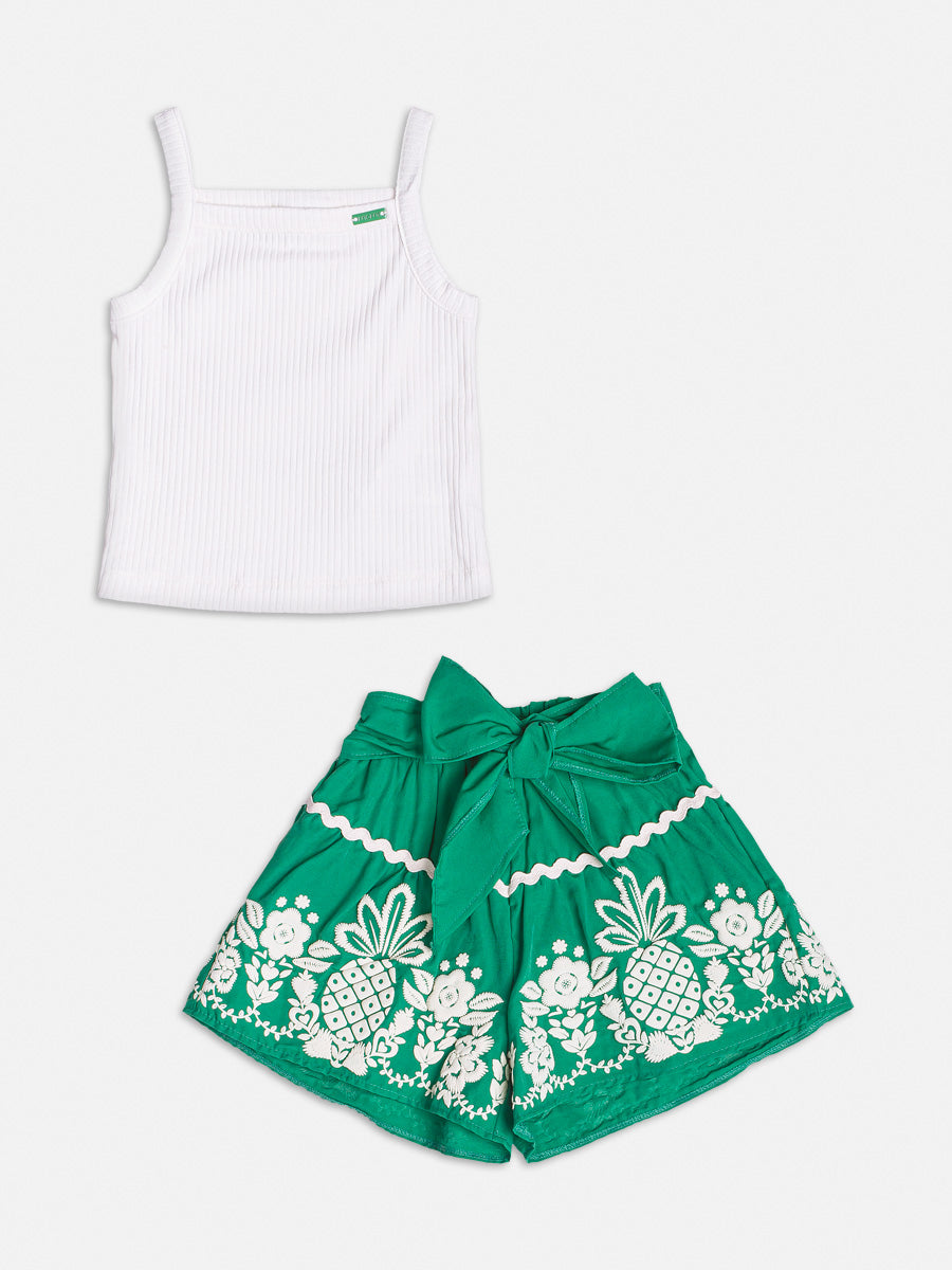 Conjunto Infantil Momi Verão Shorts Verde e Blusa Canelada Off White