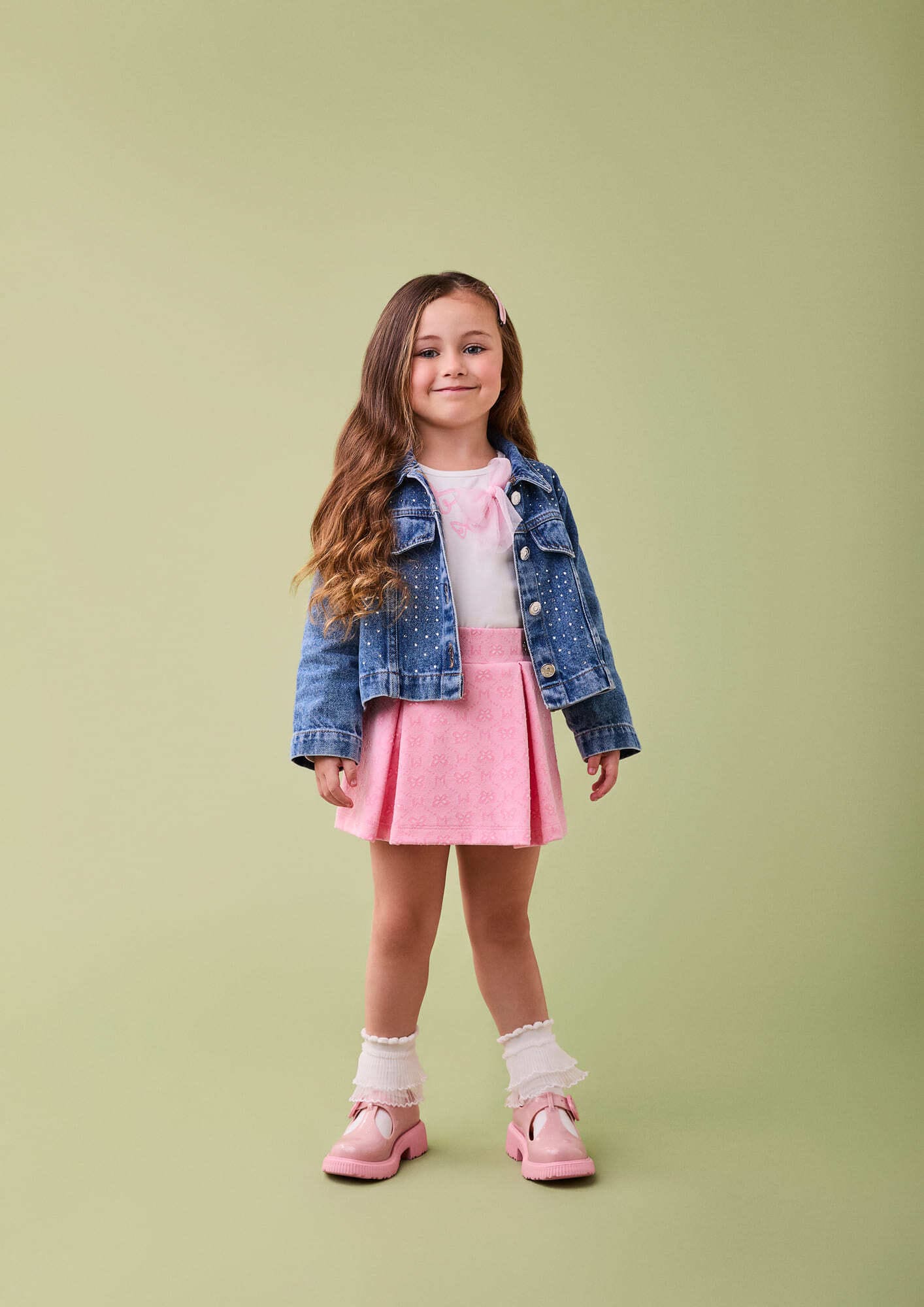 Conjunto Infantil Momi Inverno com Shorts Saia e Blusa Branca com Laço