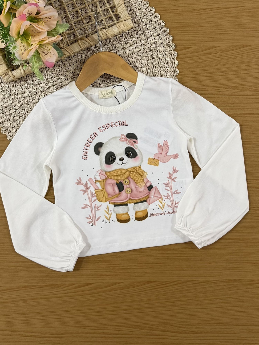 Conjunto Infantil Kukiê Inverno com Shorts Preto e Blusa Manga Longa Pandinha