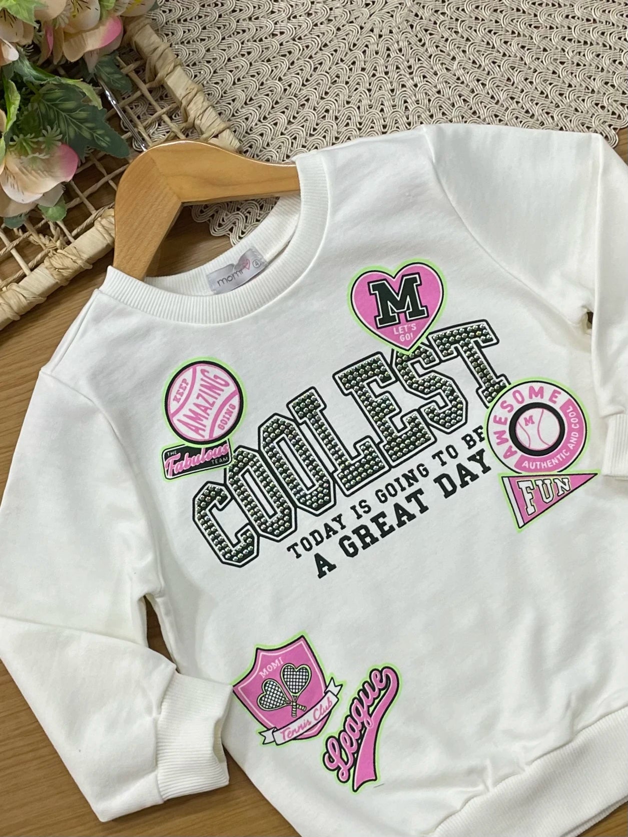 Conjunto Infantil Momi Inverno com Calça Legging Verde e Moletom sem Flanela Coolest