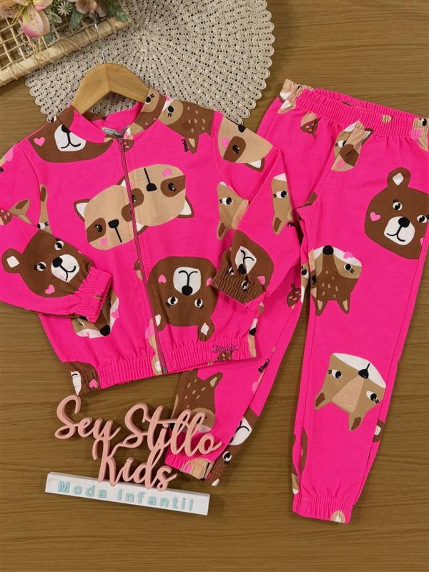Conjunto Infantil Bimbi Inverno com Calça e Jaqueta Rosa Bichinhos