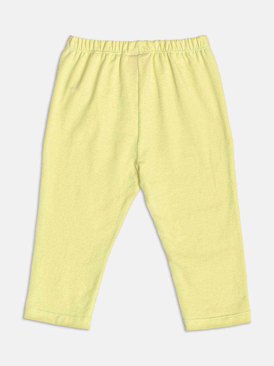 Conjunto Infantil Momi Verão com Legging Amarela e Blusa Branca Emoji My Friends