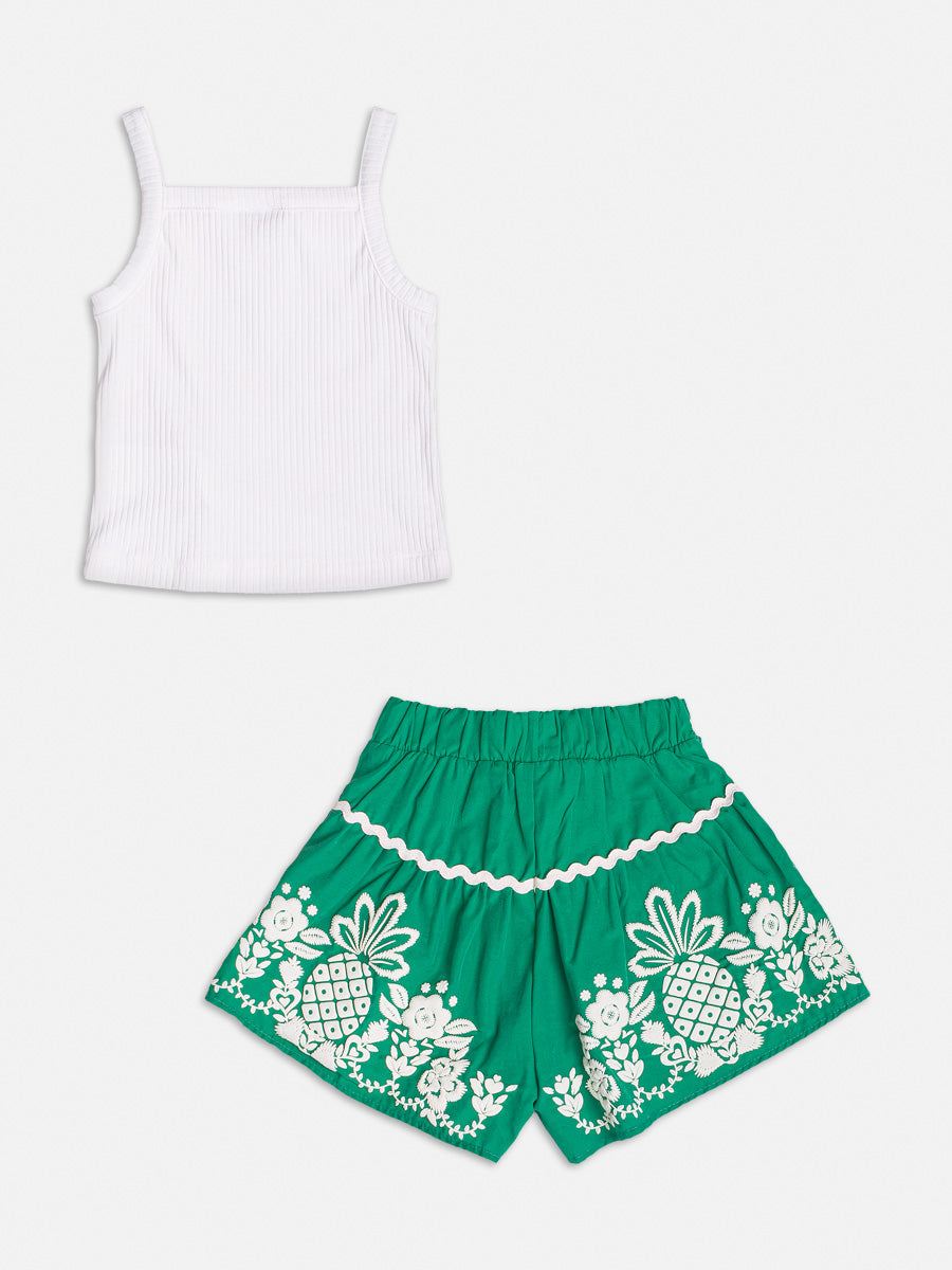 Conjunto Infantil Momi Verão Shorts Verde e Blusa Canelada Off White