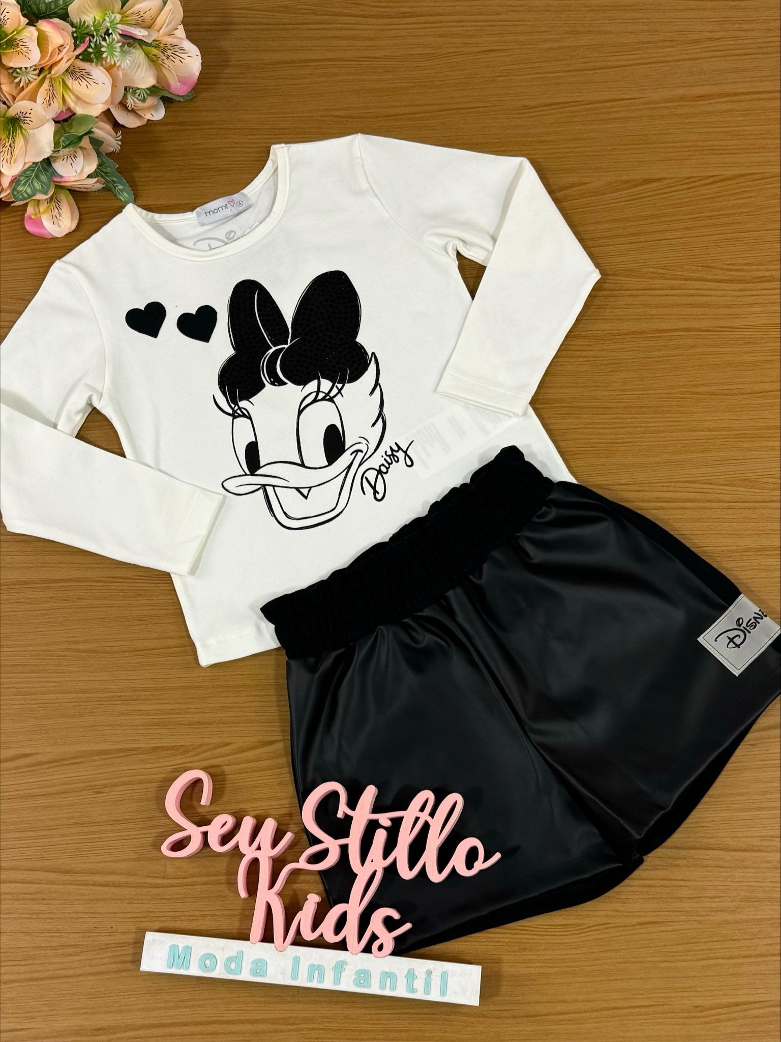 Conjunto Infantil Momi Inverno Shorts Preto e Blusa Margarida Disney