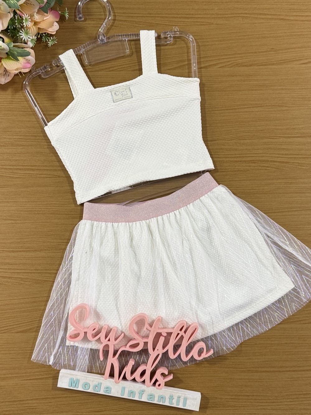 Conjunto Infantil Cinti Verão Saia Tule e Cropped Off White