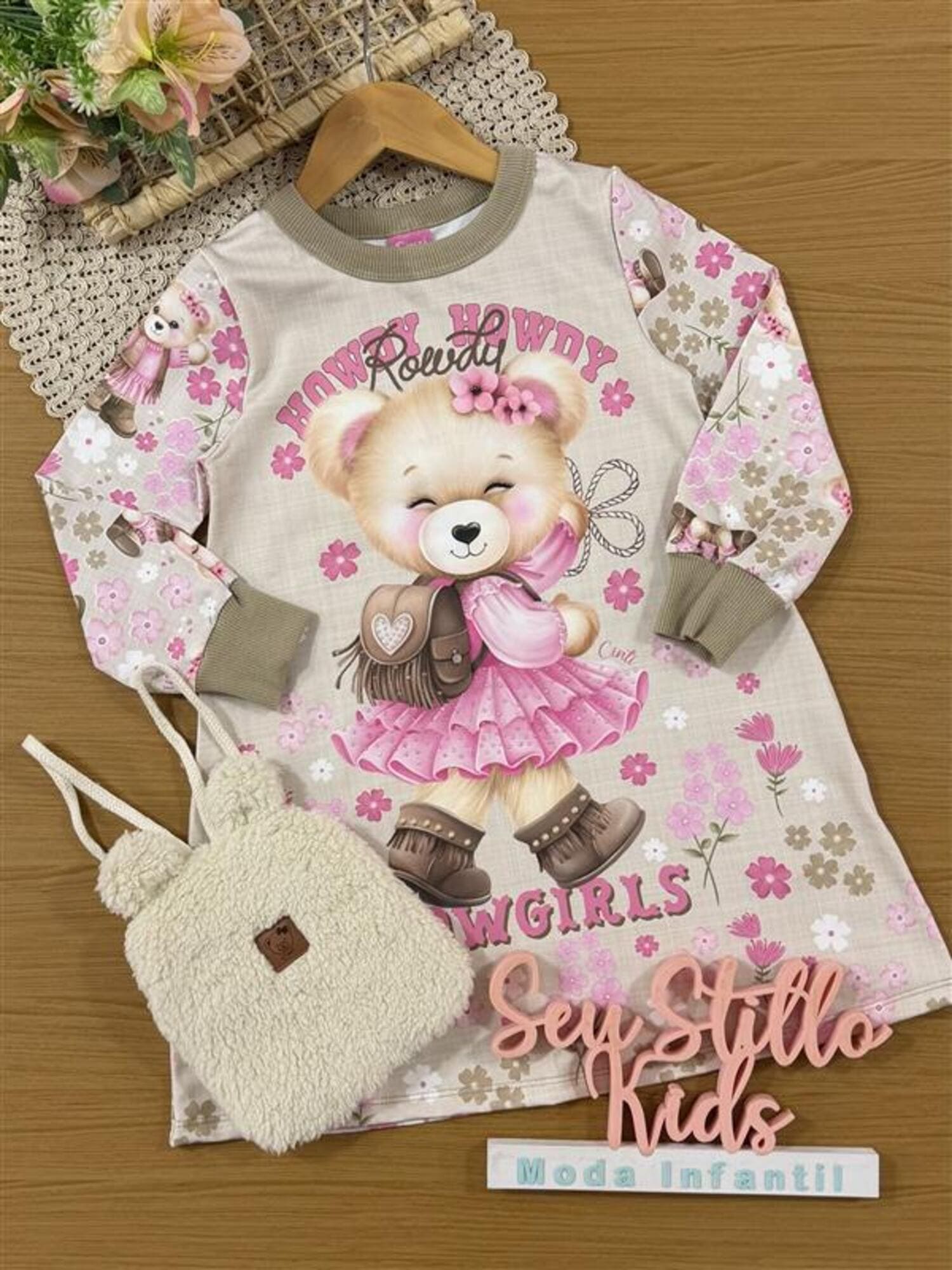 Vestido Infantil Cinti Inverno Flanelado Bege com Bolsinha Ursinha Cow Girls