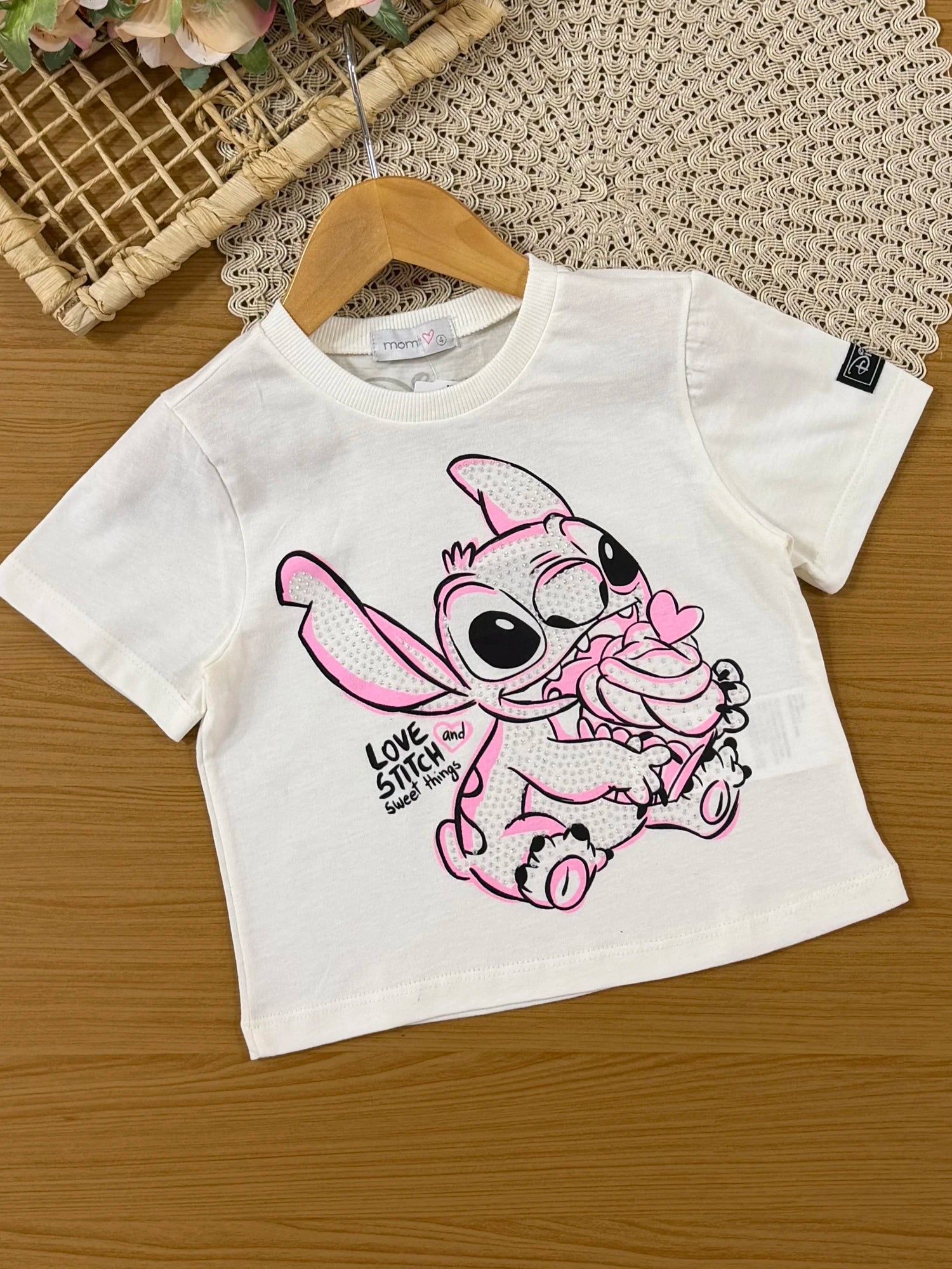 Conjunto Infantil Momi Inverno com Calça Preta e Blusa Manga Curta Love Stitch Disney